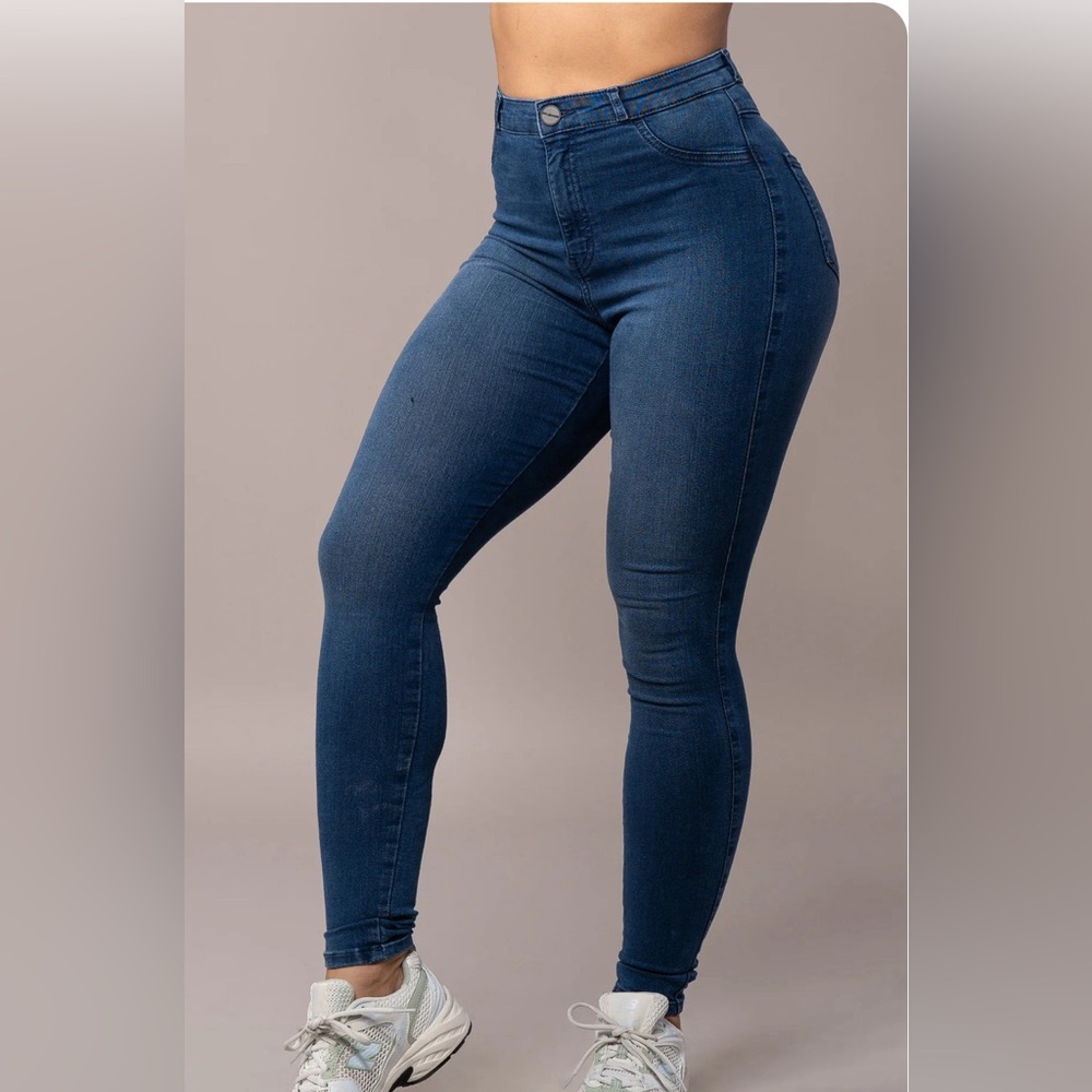 Women’s Contour V2 High Waisted Fitjeans